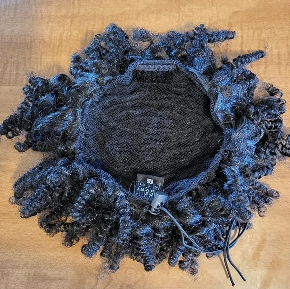 Sensationnel Instant Pony Synthetic Drawstring Ponytail - Picture 2 of 6